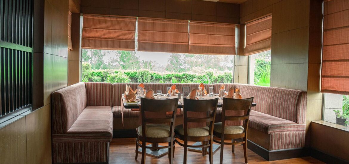 Tips for Planning a Family Reunion at Our Hotel