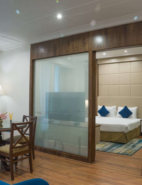Hotel in delhi pitampura